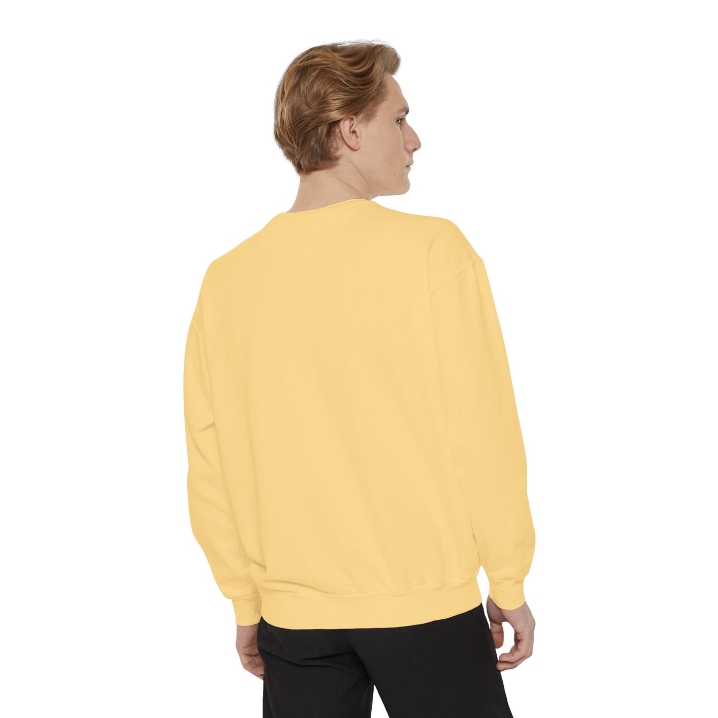 Unisex Garment-Dyed Crewneck Sweatshirt – Cozy, Relaxed Fit